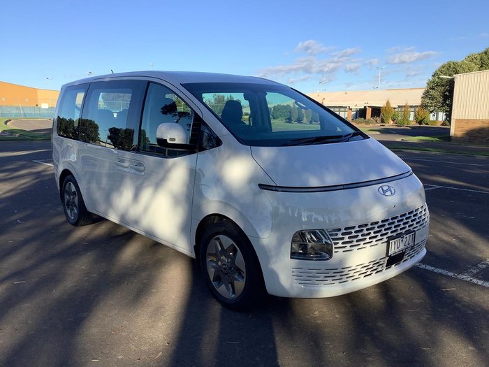 2023 Hyundai STARIA