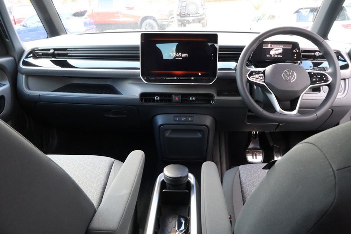 2025 Volkswagen ID. Buzz Pro BEV560