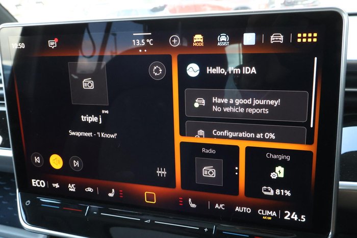 2025 Volkswagen ID. Buzz Pro BEV560
