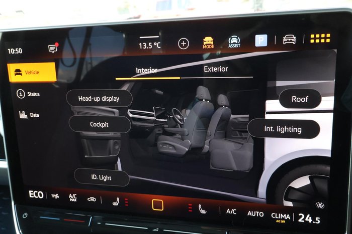 2025 Volkswagen ID. Buzz Pro BEV560