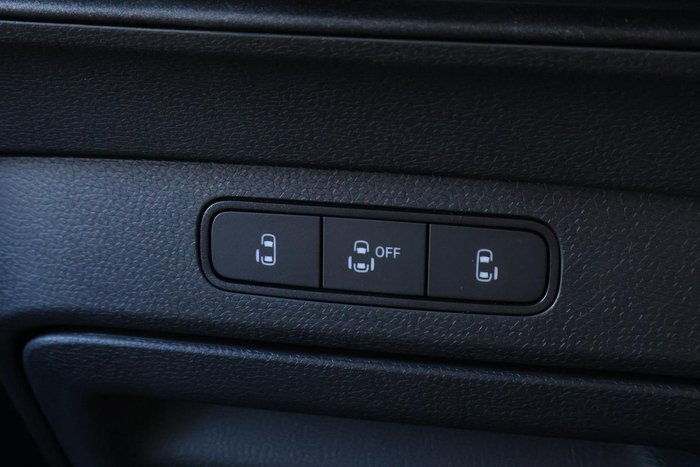 2025 Volkswagen ID. Buzz Pro BEV560