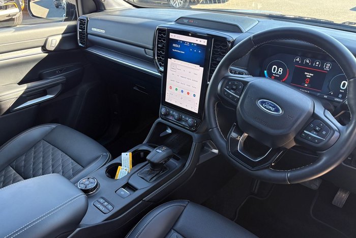 2025 Ford Everest Platinum