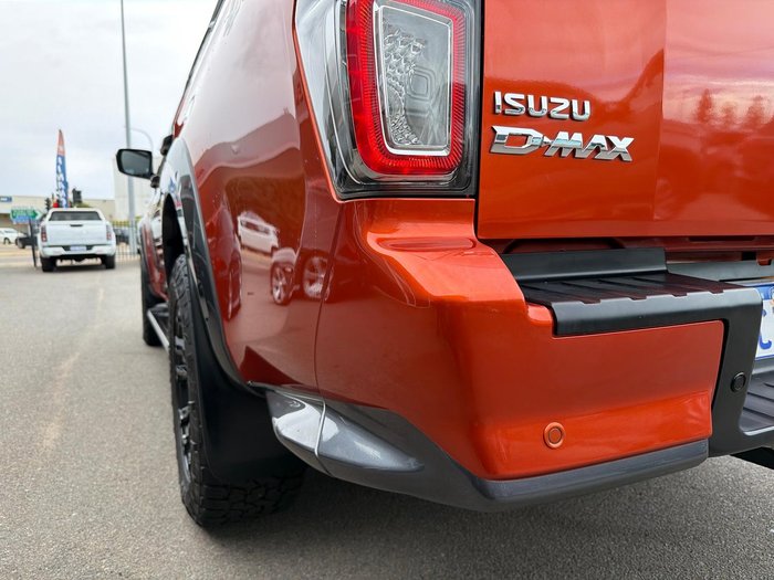2020 Isuzu D-MAX X-TERRAIN