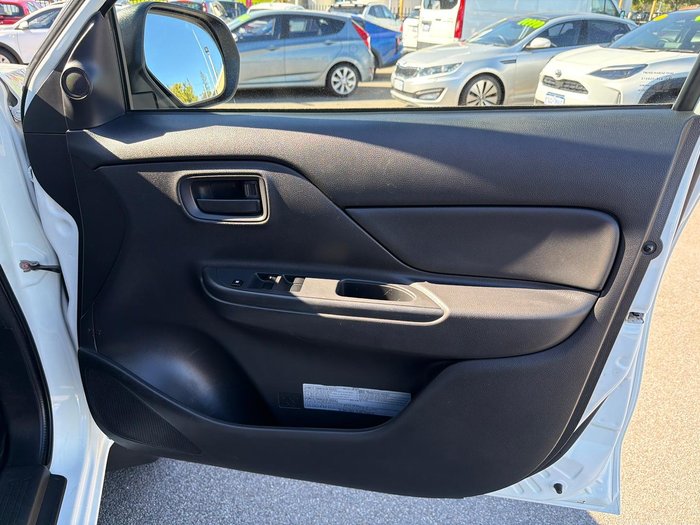 2020 Mitsubishi Triton GLX ADAS