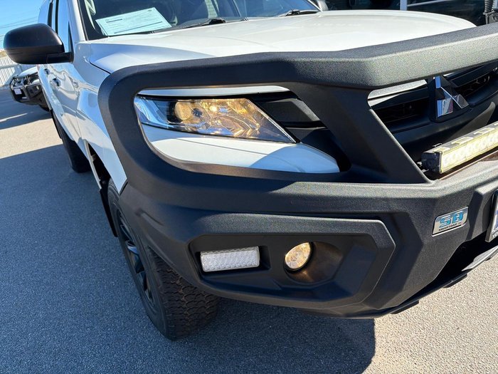 2020 Mitsubishi Triton GLX ADAS