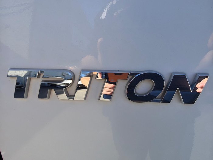 2020 Mitsubishi Triton GLX ADAS