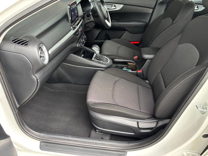 2023 Kia Cerato S