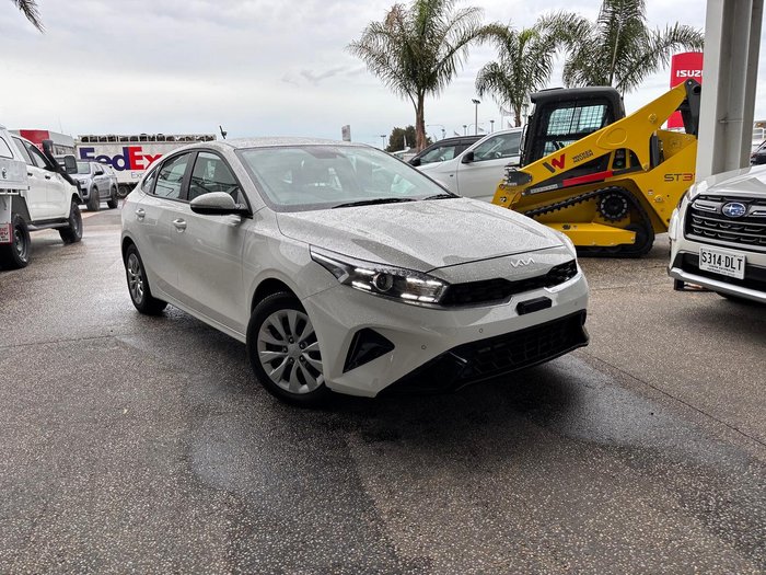 2023 Kia Cerato S