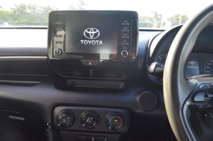 2020 Toyota Yaris Ascent Sport