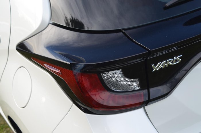 2020 Toyota Yaris Ascent Sport