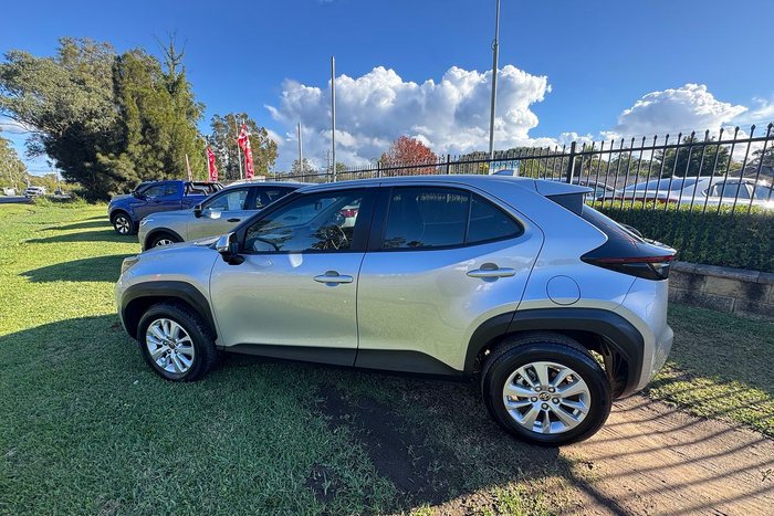 2023 Toyota Yaris Cross GX
