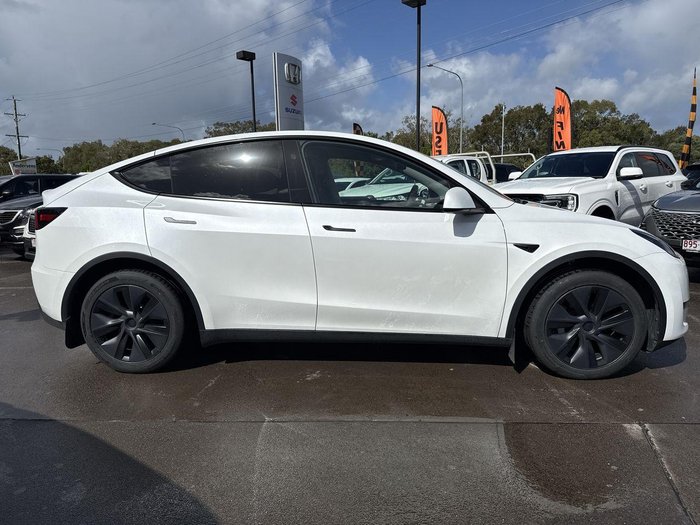 2025 Tesla Model Y Long Range