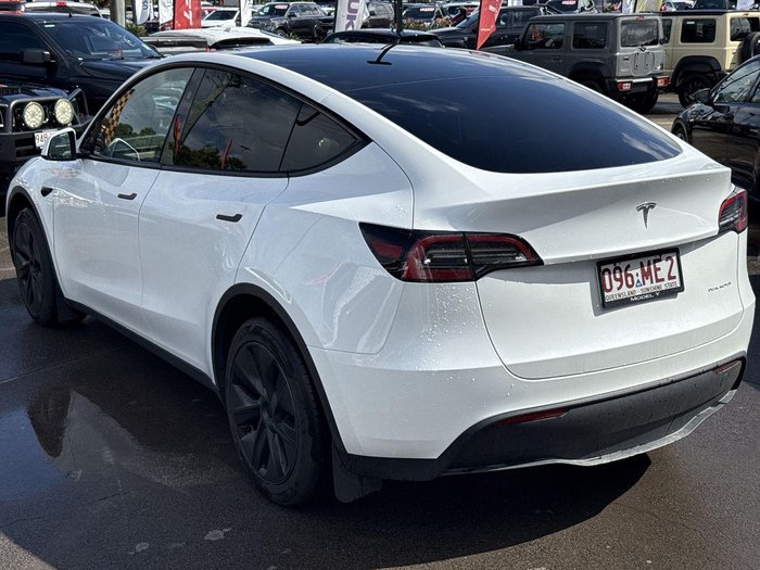 2025 Tesla Model Y Long Range