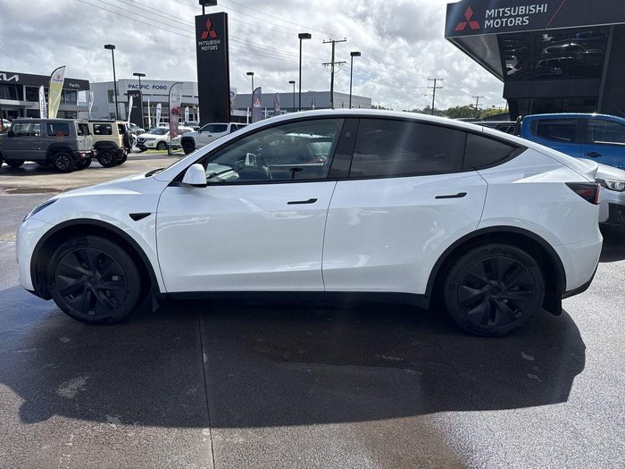 2025 Tesla Model Y Long Range