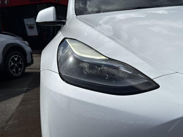 2025 Tesla Model Y Long Range