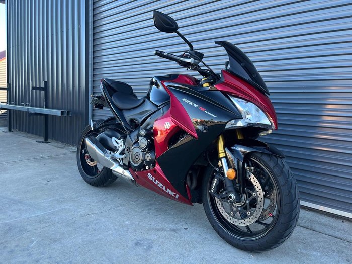 2016 Suzuki GSX-S1000F