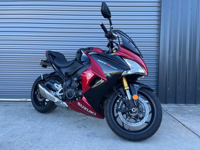 2016 Suzuki GSX-S1000F