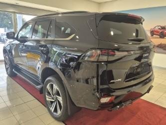 2025 Isuzu MU-X LS-T