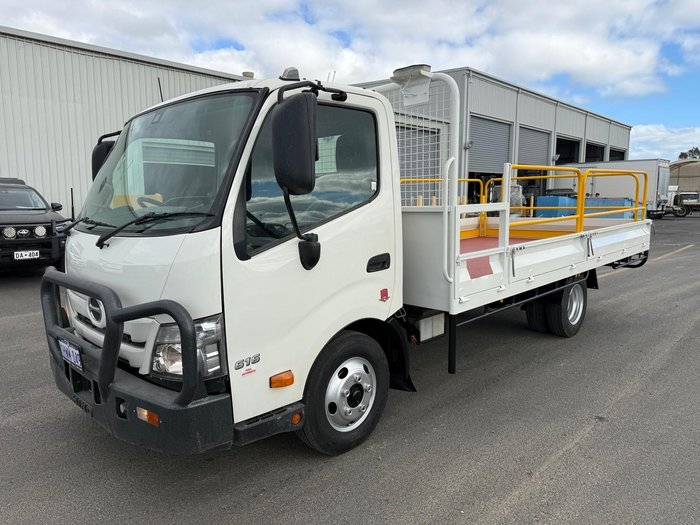 2023 Hino 300 Series