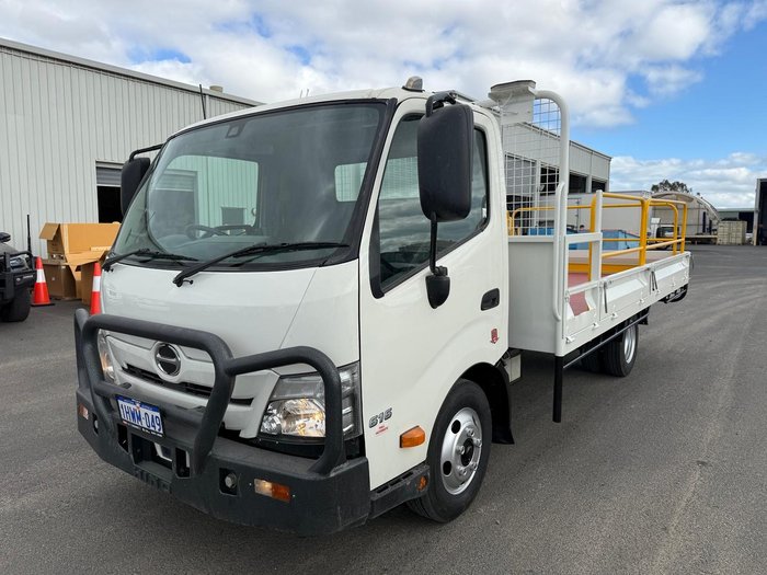 2023 Hino 300 Series