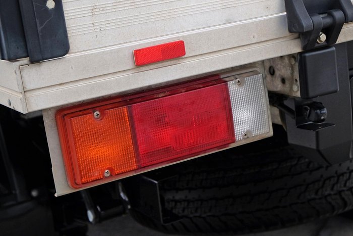 2023 Toyota Hilux SR