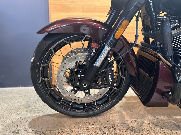 2024 HARLEY-DAVIDSON FLHXSE CVO STREET GLIDE (121)