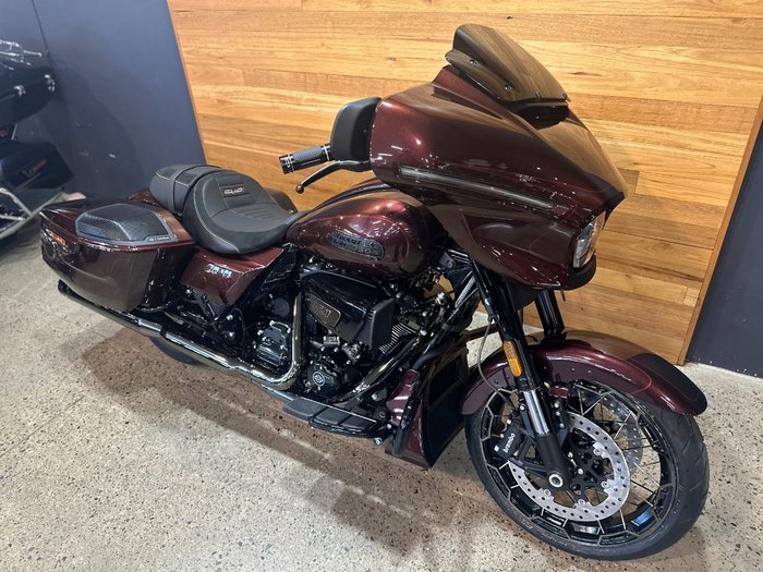 2024 HARLEY-DAVIDSON FLHXSE CVO STREET GLIDE (121)