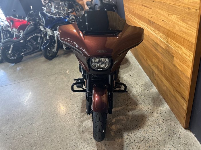 2024 HARLEY-DAVIDSON FLHXSE CVO STREET GLIDE (121)