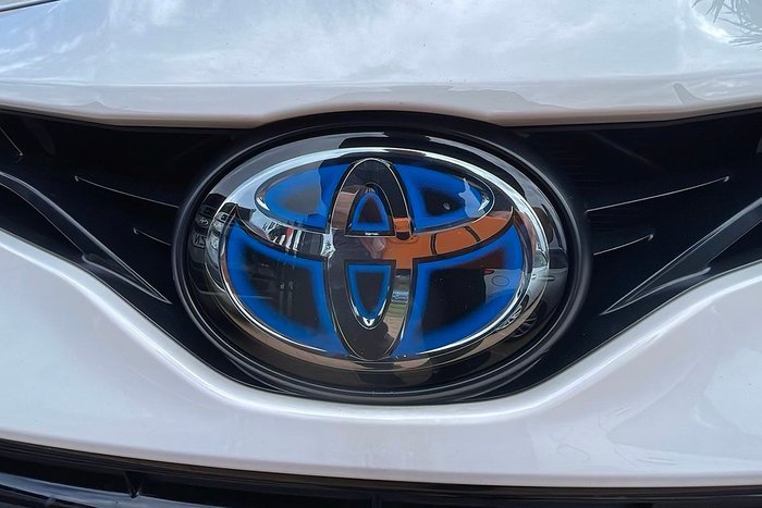 2022 Toyota Camry Ascent