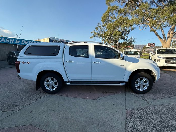 2016 Isuzu D-MAX LS-Terrain MY15.5 4X4 Dual Range Splash White