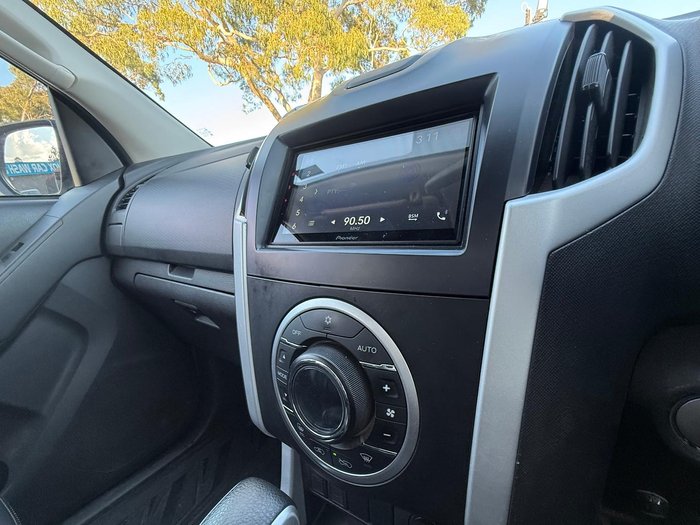 2016 Isuzu D-MAX LS-Terrain MY15.5 4X4 Dual Range Splash White