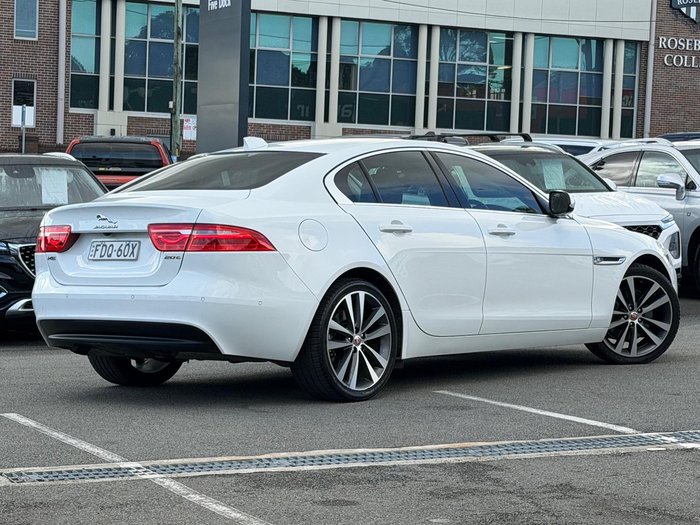 2016 Jaguar XE 20t Prestige