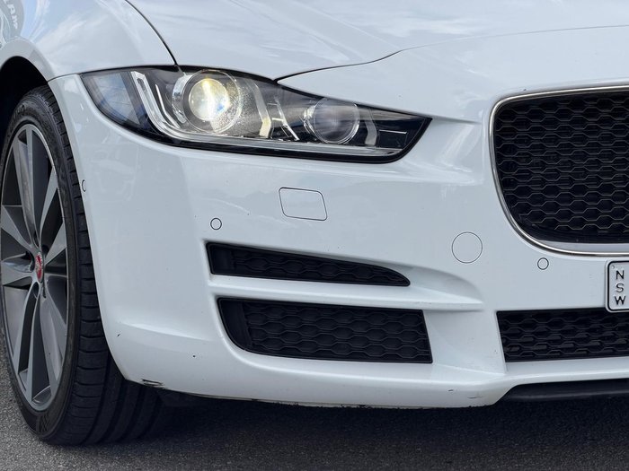 2016 Jaguar XE 20t Prestige