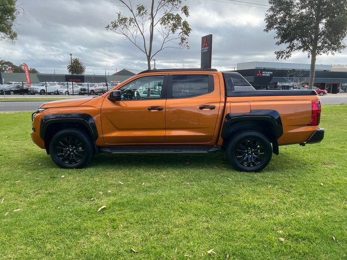 2026 Mitsubishi Triton GSR MV MY26 4X4 Dual Range Yamabuki Orange