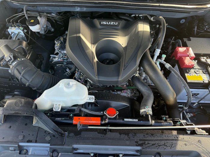 2025 Isuzu D-MAX LS-U