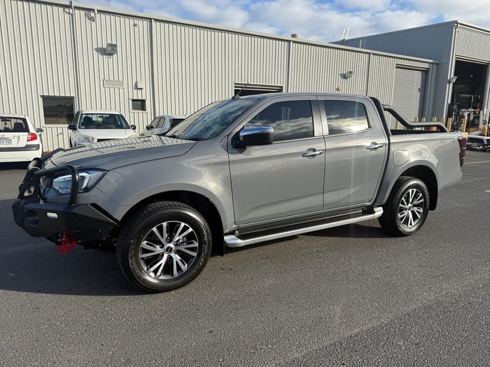 2025 Isuzu D-MAX LS-U