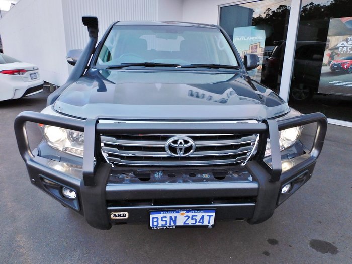 2014 Toyota Landcruiser VX