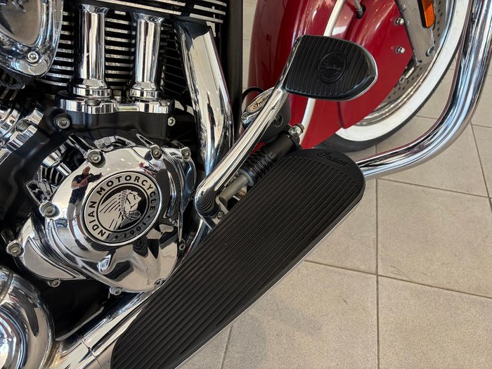 2014 Indian Chief Vintage 1811 Chief Red