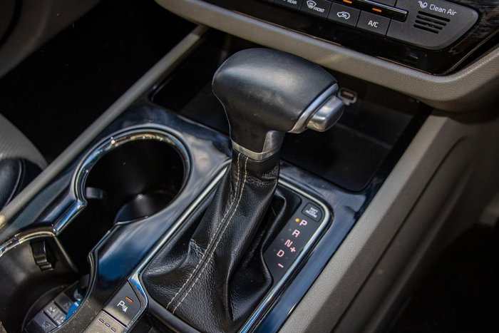2019 Kia Carnival Platinum