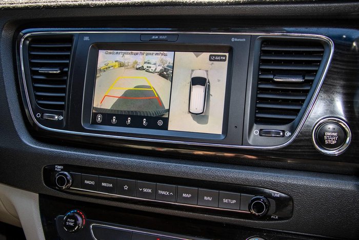 2019 Kia Carnival Platinum