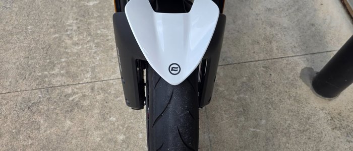 2024 CFMOTO 450 NK WHITE