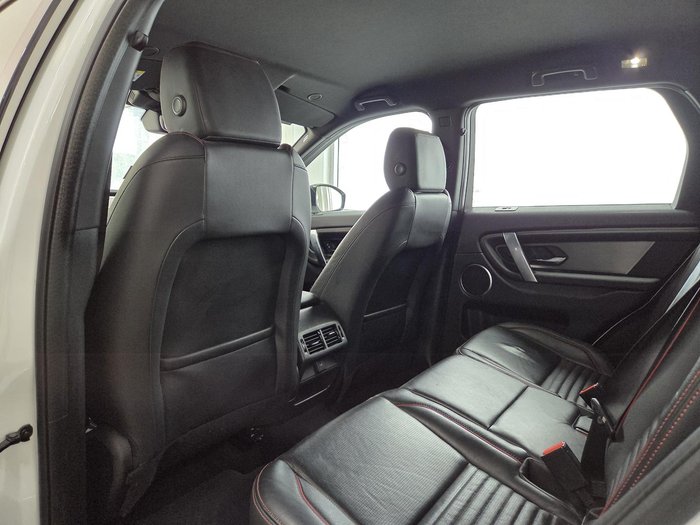 2022 Land Rover Discovery Sport P250 R-Dynamic SE