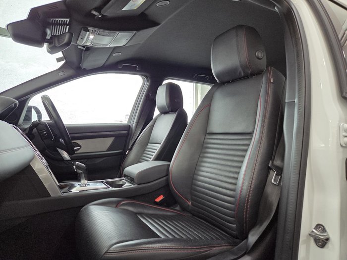 2022 Land Rover Discovery Sport P250 R-Dynamic SE