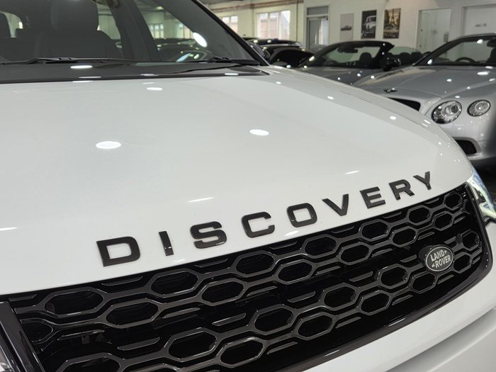 2022 Land Rover Discovery Sport P250 R-Dynamic SE