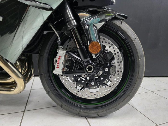 2025 Kawasaki NINJA H2 Grey