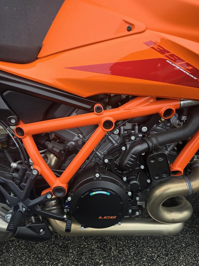 2025 KTM 1390 Super Duke R Super Duke Orange