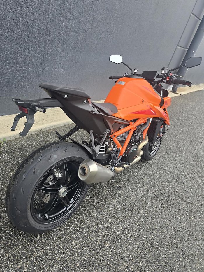 2025 KTM 1390 Super Duke R Super Duke Orange