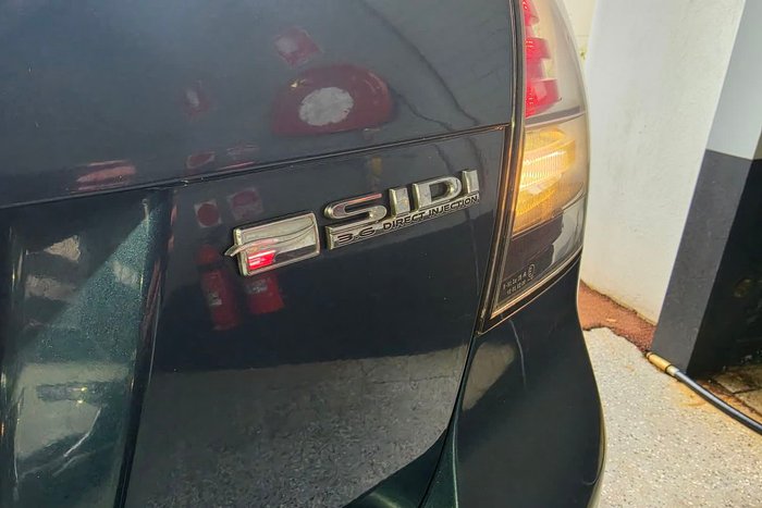 2010 Holden Commodore SV6