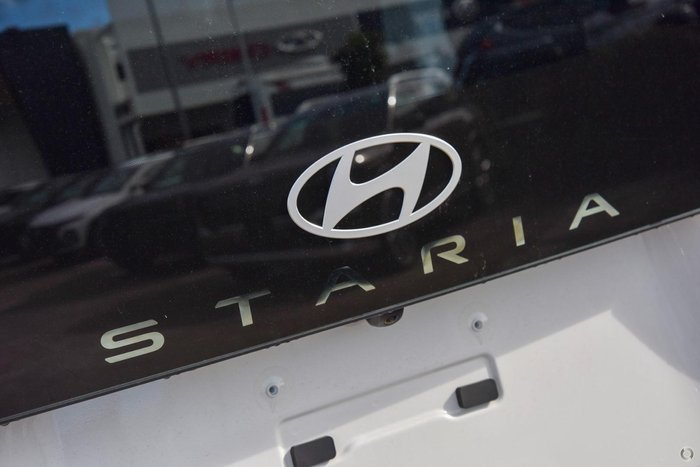 2026 Hyundai STARIA LOAD