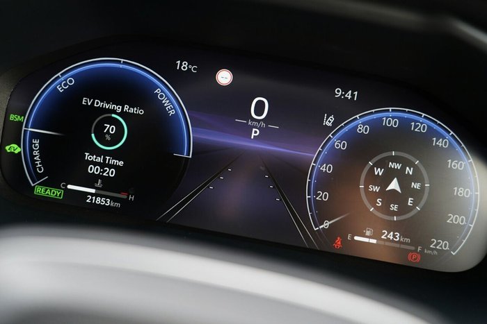 2025 Toyota RAV4 XSE
